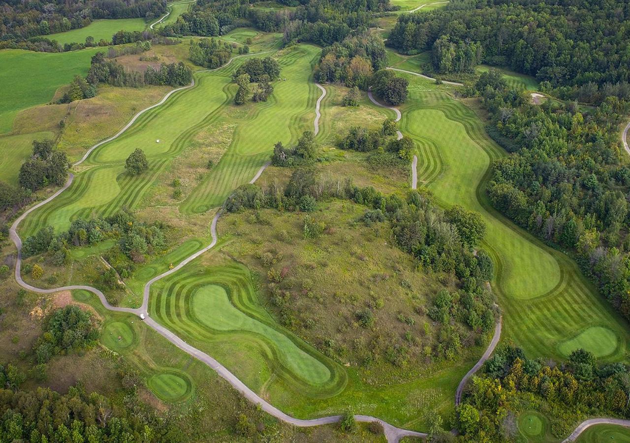 Hockley Valley Resort Orangeville Exterior photo